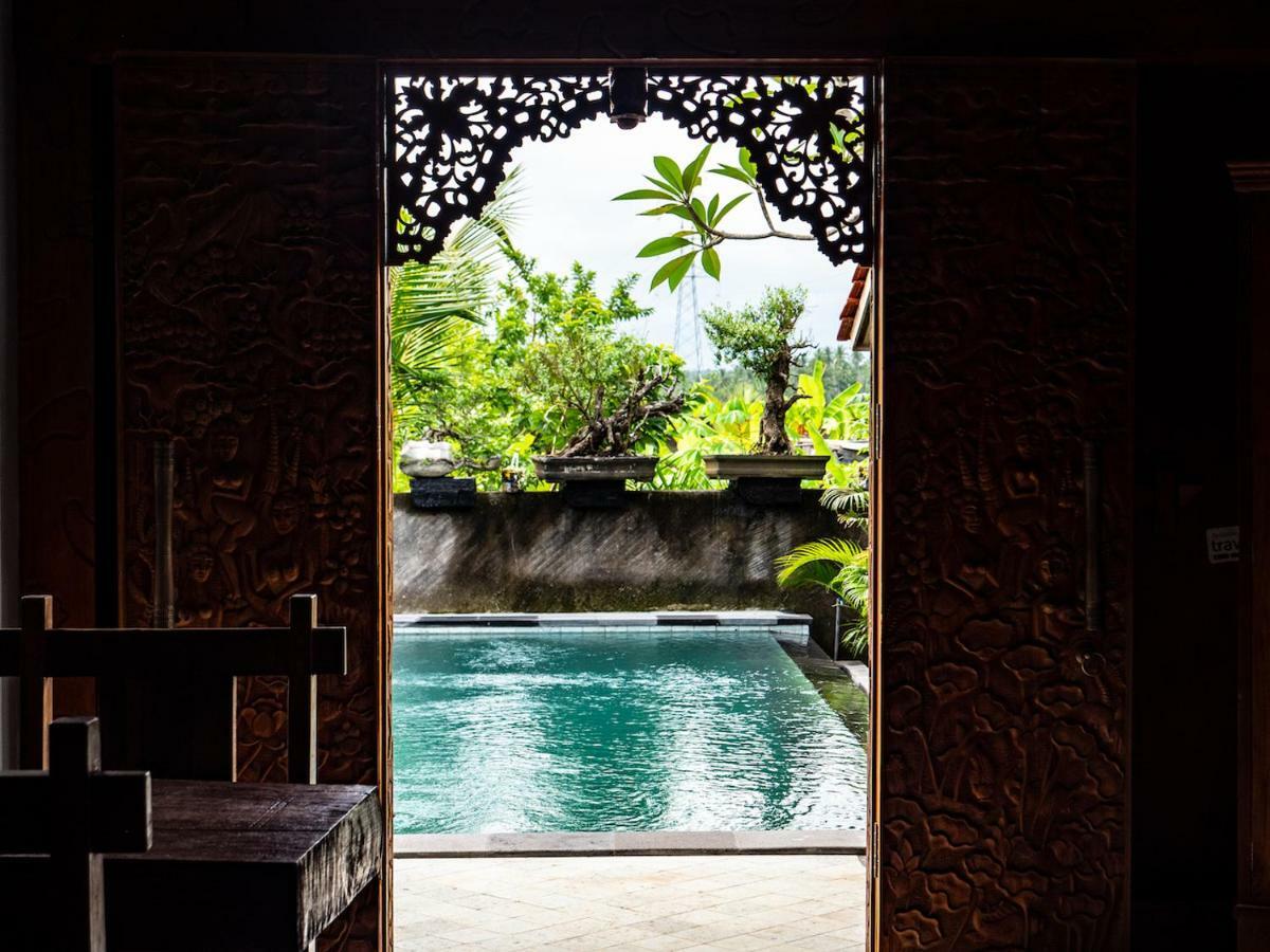 Fins Villa Medewi Airsatang Esterno foto