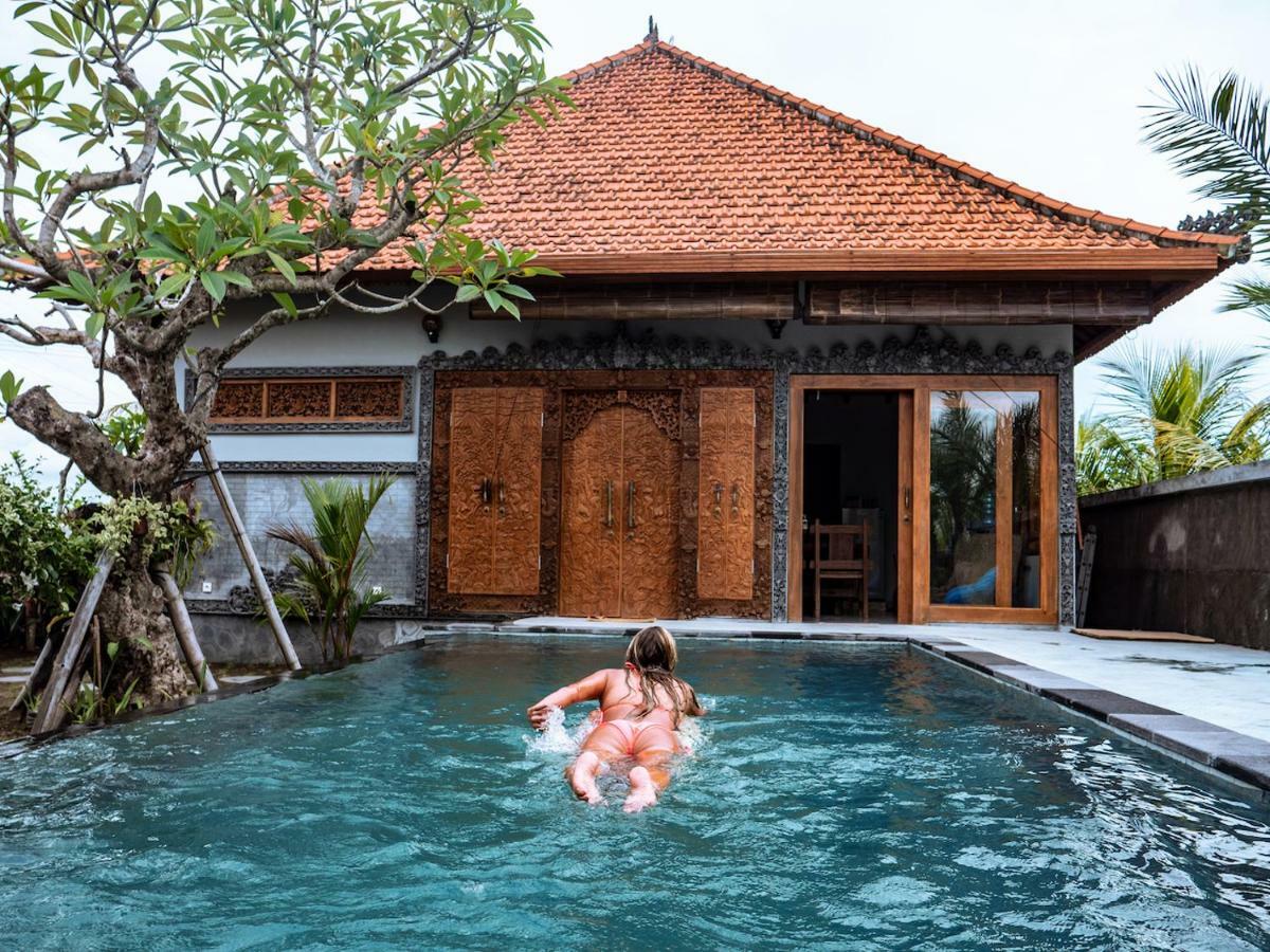 Fins Villa Medewi Airsatang Esterno foto